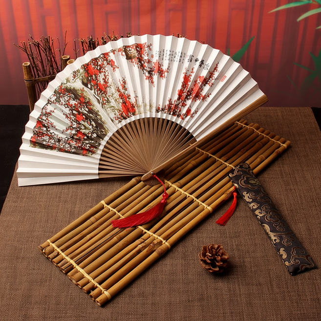 마켓피아 전통 그림 인테리어 휴대용 접이식 부채, 자랑스럽고 서리와 싸우다, 1개