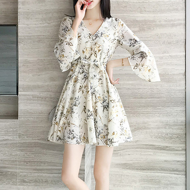 MarketA 女款七分袖碎花傘狀迷你連身裙, 象牙白