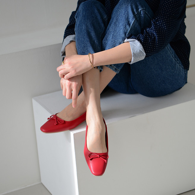 슈비니 라인 여성 플랫 R537