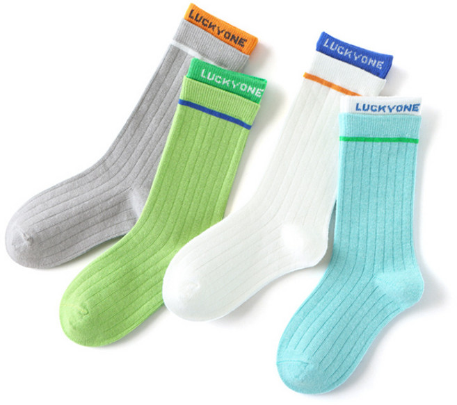 아이뿜 아동용 럭키 투데이 장목 양말 4족 세트 J64