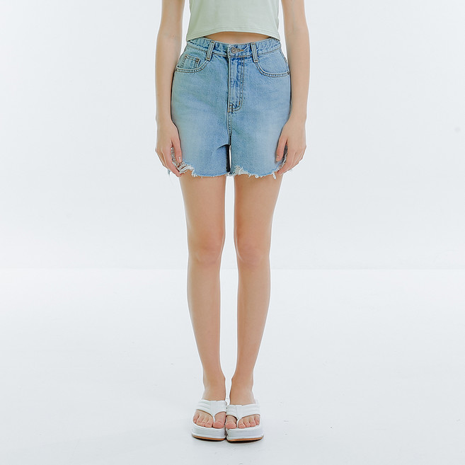 MILLIONCOR 女款刷破牛仔短褲 DANA 8170