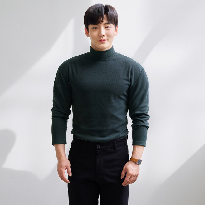 핵쿨남 남성용 어깨넓어보이는 머슬핏 긴팔 반폴라 티셔츠