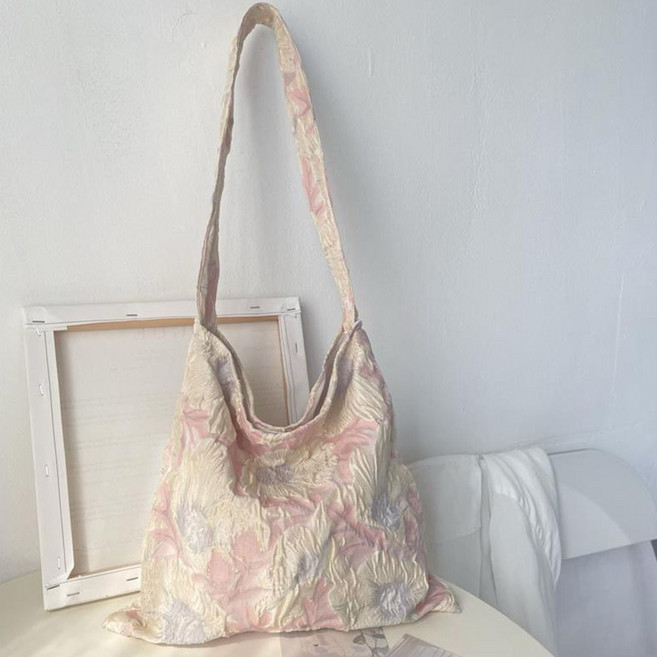 비비에모 뉴뉴 소프트 컬러 플라워 숄더 에코백 10690