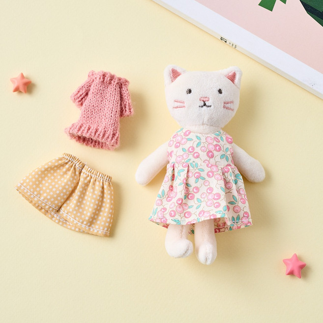 Modern House 娃娃遊戲 迷你柔軟娃娃 + 衣服套組 Cat-tory, 1套, 12cm, 混合顏色