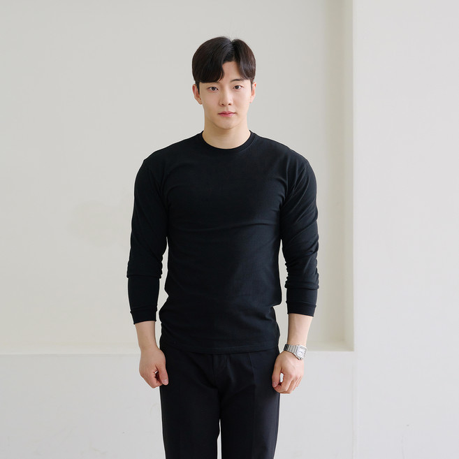 핵쿨남 남성용 어깨넓어보이는 머슬핏 긴팔 라운드 티셔츠