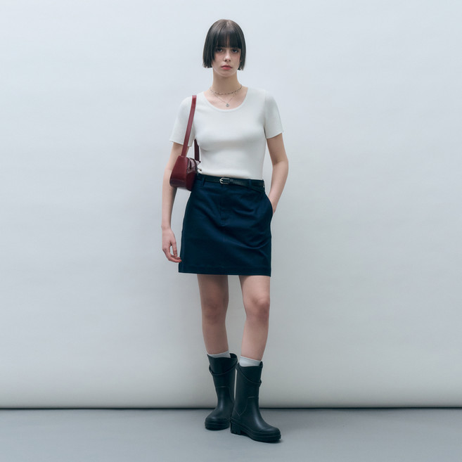 몽돌 여성용 골지 라운드넥 반팔 니트 MDKT075