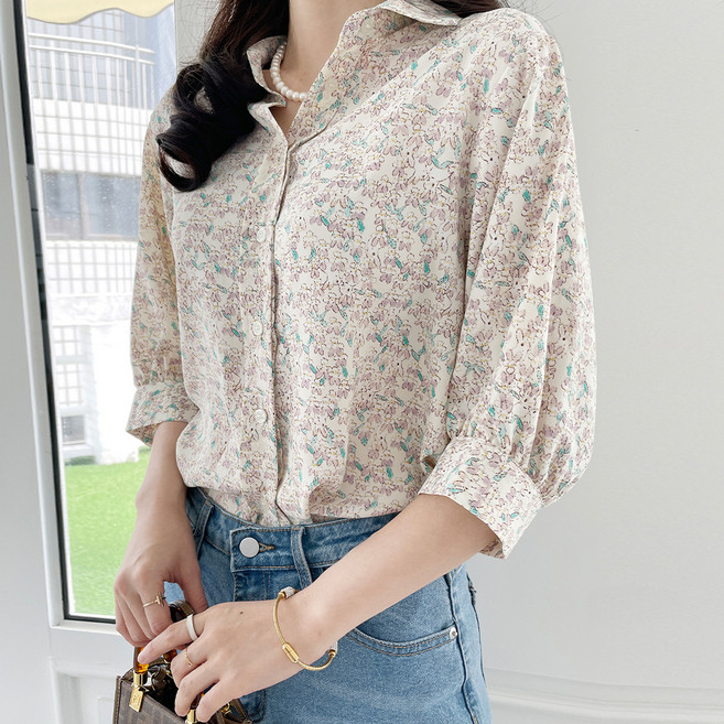 Lusida YUME 兔子花朵七分袖上衣