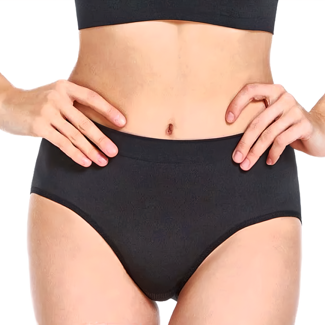 GIAT 吉亞特 石墨烯碘紗暖宮抗菌內褲 03125 中腰款, 黑色