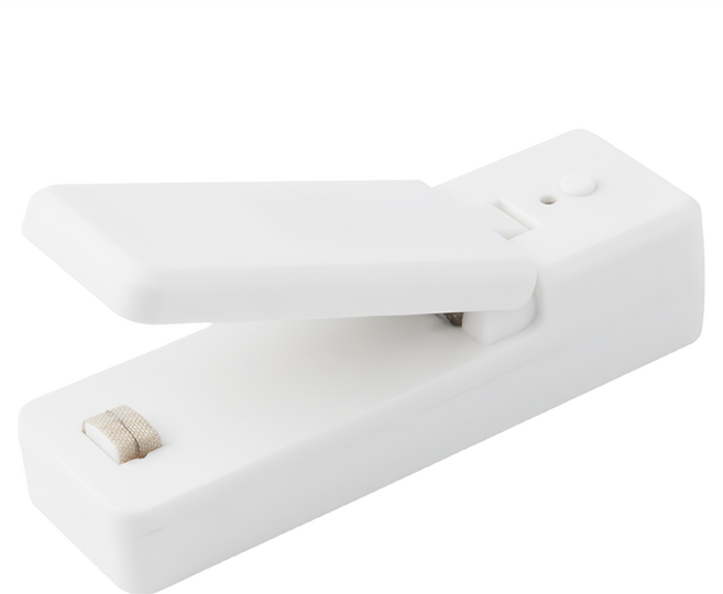 充電式零食封口機 11.2 x 3.4 x 2.6cm 白色