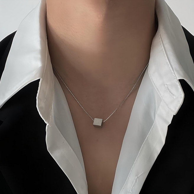 Stone Jewelry 男士鈦金屬小方塊項鍊