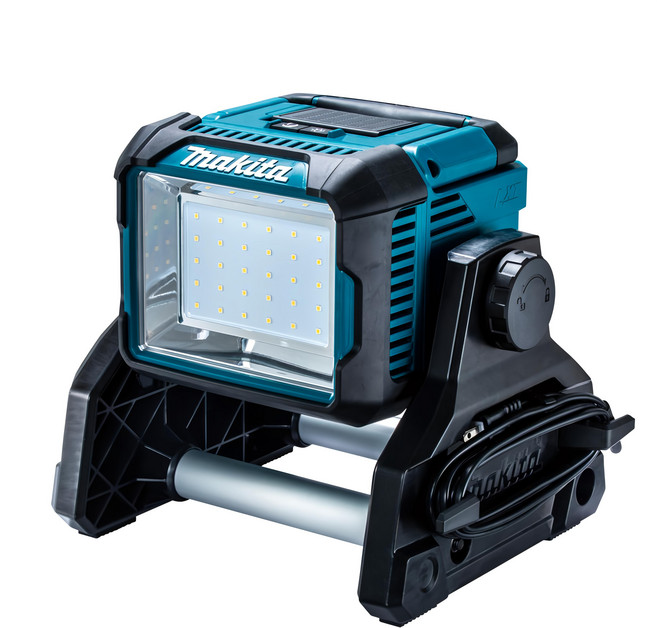 Makita 牧田 台灣公司貨 LED工作燈 DC/AC兩用 單主機 無電池 無充電器 18V DML811, 1個