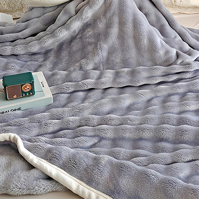 泡泡兔毛絨保暖空調毛毯 1件