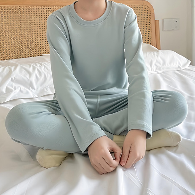 愛北鼻 兒童圓領保暖衣