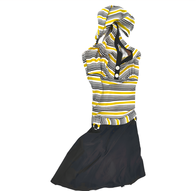 TRAVEL FOX 連身帶裙泳衣 附泳帽 活動式罩杯