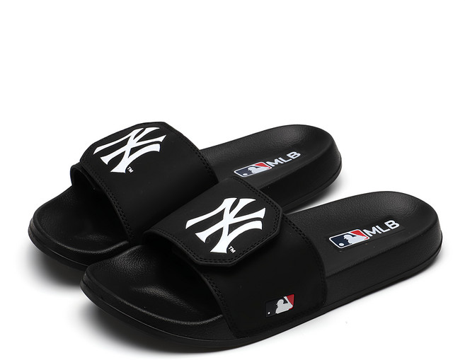 MLB 紐約洋基 舒適魔鬼氈拖鞋, 黑色的, 280