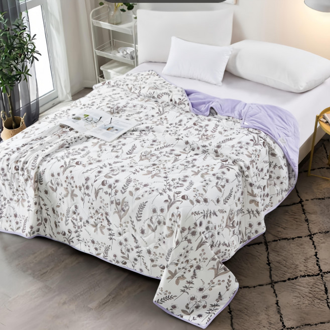 Aaron 艾倫生活家 海島針織手工蠶絲夏涼被, 白如夢