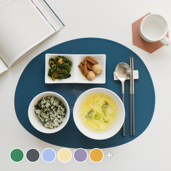 ade.l Big Pebble系列 矽膠餐墊, 407 x 320 x 1.8mm 邊緣凸起2.3mm, 土耳其藍色, 1個