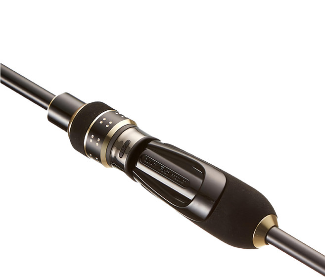 Abu Garcia 土星 III SATURN 3 海水路亞直柄, 黑色 + 金色, 1支