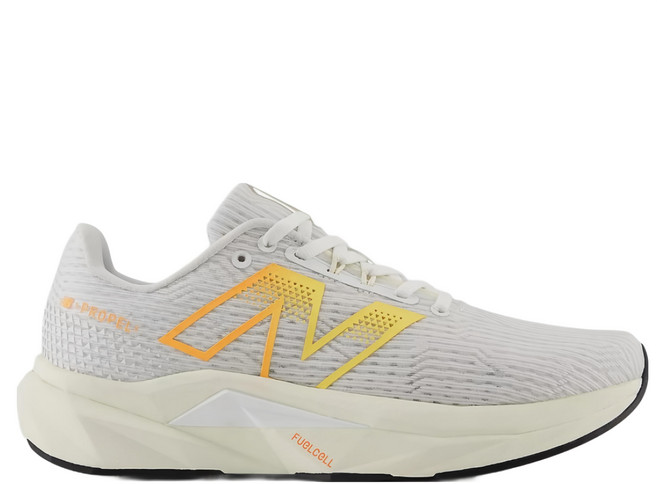 New Balance 女款 FuelCell Propel V5 D楦運動鞋 WFCPRCF5