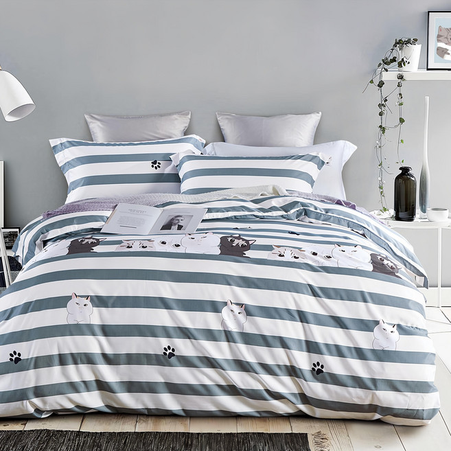 LoveCity 寢城之戀 吸濕排汗萊賽爾天絲 四季兒童小涼被, 萌寵日記