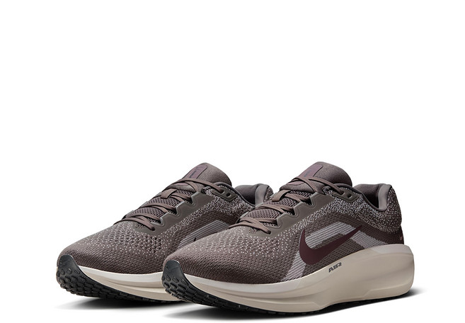 NIKE 耐吉 男款 AIR WINFLO 11 慢跑鞋 FJ9509-200