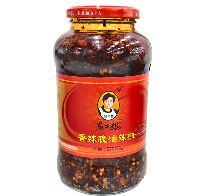老干媽 香辣脆油辣椒 洋蔥香 花椒麻 辣椒辣 焦香甘美, 670g, 1罐