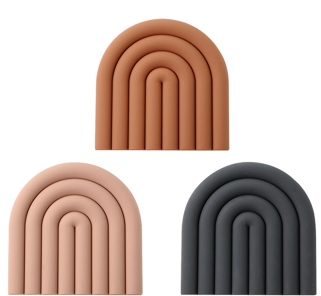 好物良品 Curved 北歐設計矽膠造型隔熱墊3件組 15 x 15cm, 粉橘 + 嫩粉 + 鐵灰, 1組