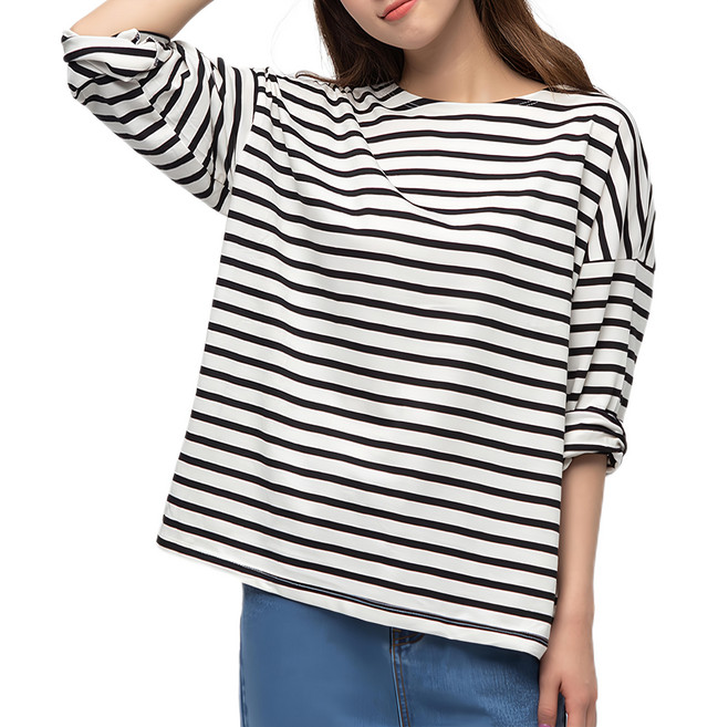 CARET 女款寬鬆長袖T恤