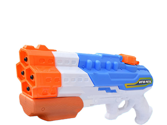 四孔水槍 44*17cm 容量約1150ML 射程約8-10公尺, 藍色 + 白色 + 橘色, 1把