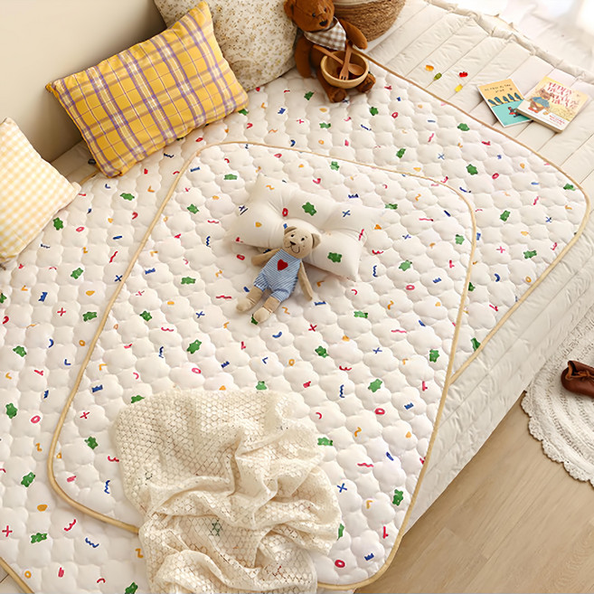 PRIELLE 兒童棉質防水尿布墊, 小熊軟糖 米色, 1個