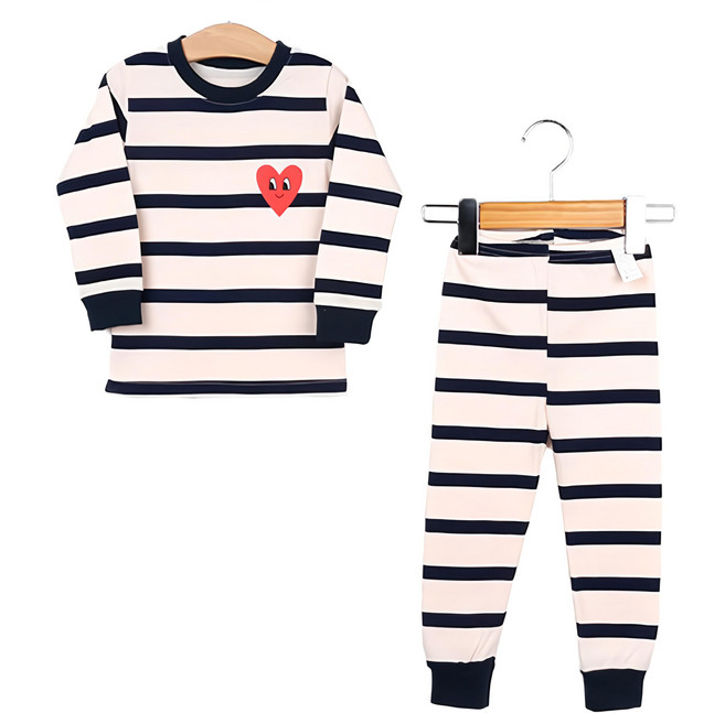 Maykids 兒童微笑愛心印花條紋睡衣組