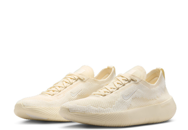 NIKE 耐吉 女款 FREE 2025 慢跑鞋 HF2720-101