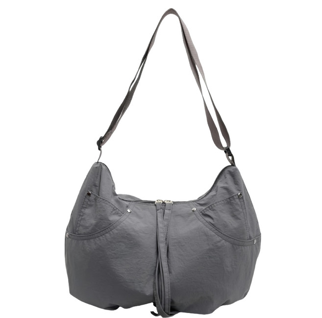 Sayaka 紗彌佳 半月包 霧暮行包 純色輕量時尚褶皺防潑包 肩背斜背水餃包