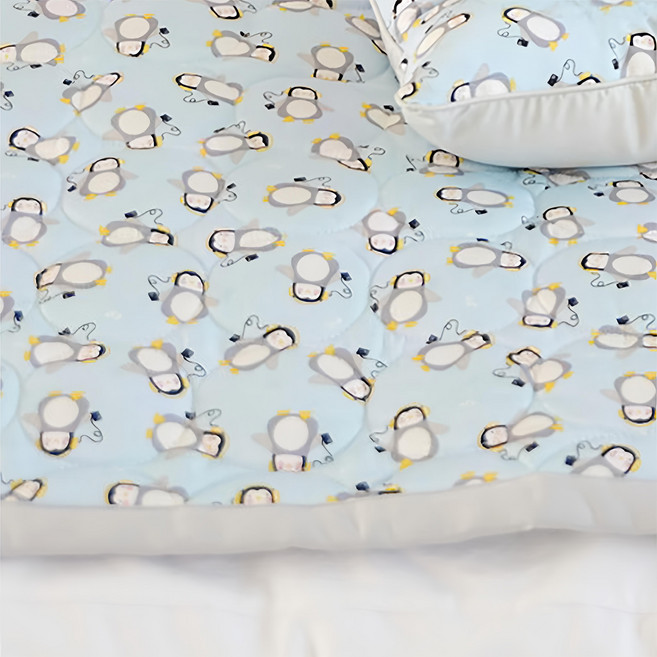 ahtty blanc 兒童人造絲涼感防滑睡墊, Blue Penguin, 1個