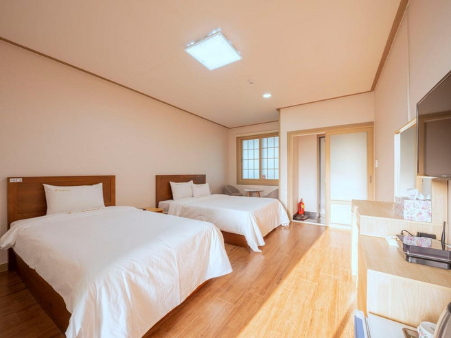 [제주시] 제주 아모르하우스 오션뷰 오름 펜션