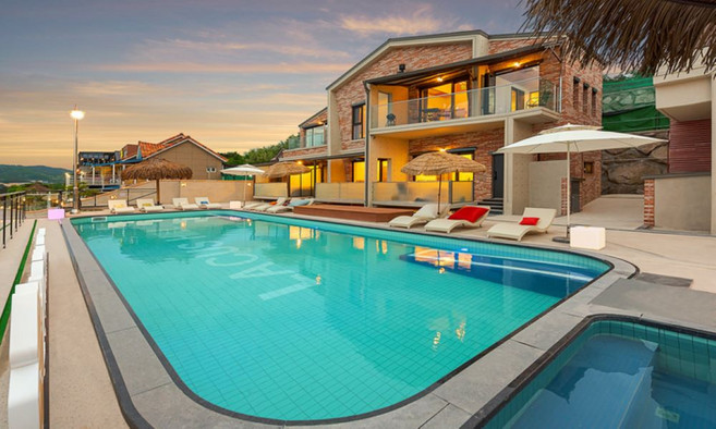 [경주시] 라구스힐풀빌라펜션