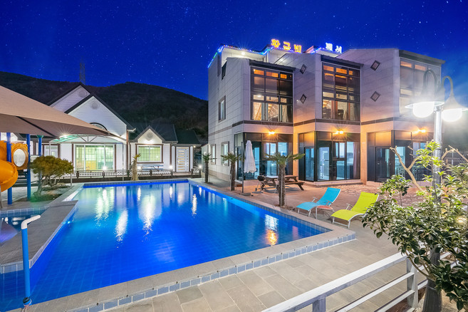 [여수시] 황금빛펜션