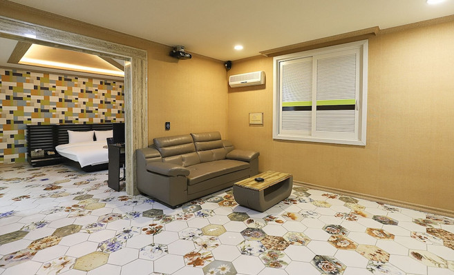 [괴산군] 티파니 무인 호텔