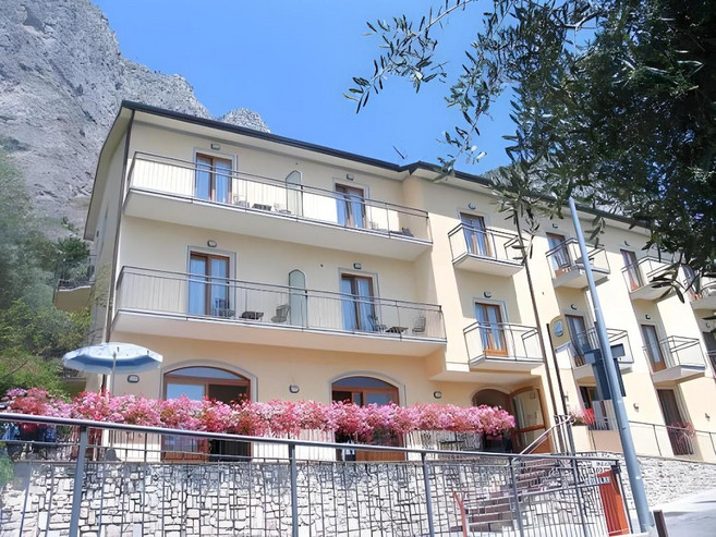 [리몬네 술 가르다] Hotel Locanda Ruscello Garni