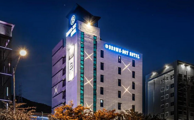 [부산 브라운도트호텔] ★특가★조식(한강라면)무료/기장 브라운도트 호텔 정관점(아메리카노 무료/통합OTT이용가능)