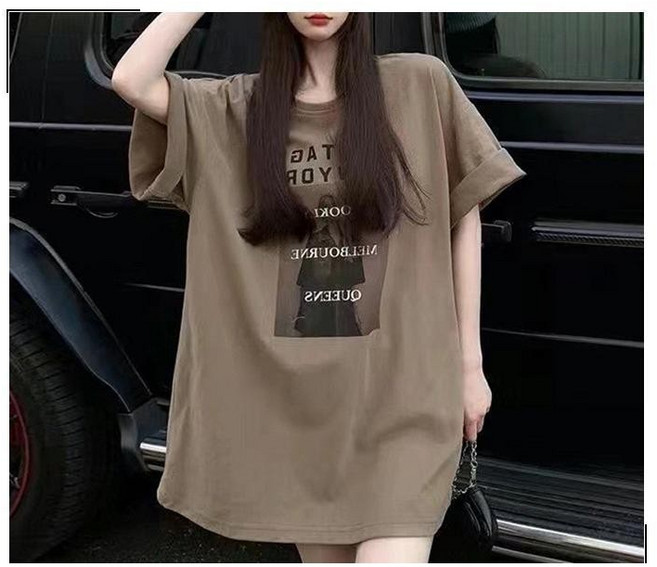 字母印花中長版T恤 夏季寬鬆短袖上衣