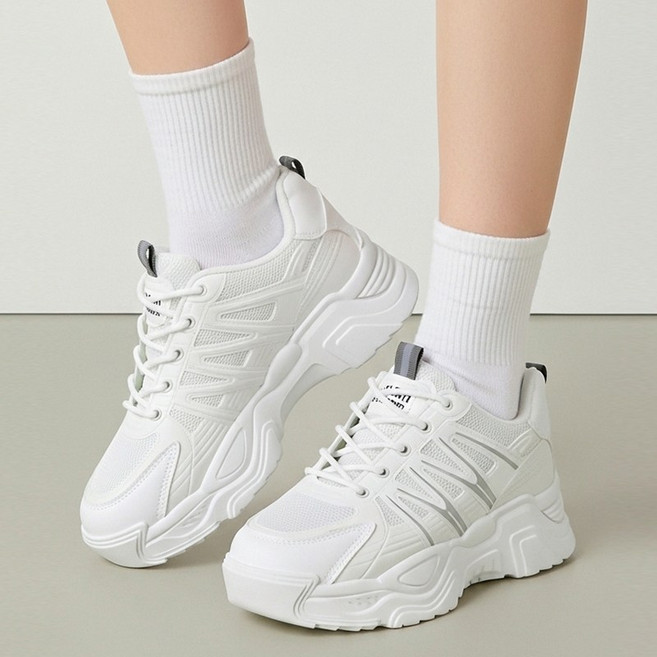 SDDDI 여성 4.5cm 키높이 운동화 런닝화 캐주얼 스니커즈 통굽 신발 봄 가을 사계절 추천