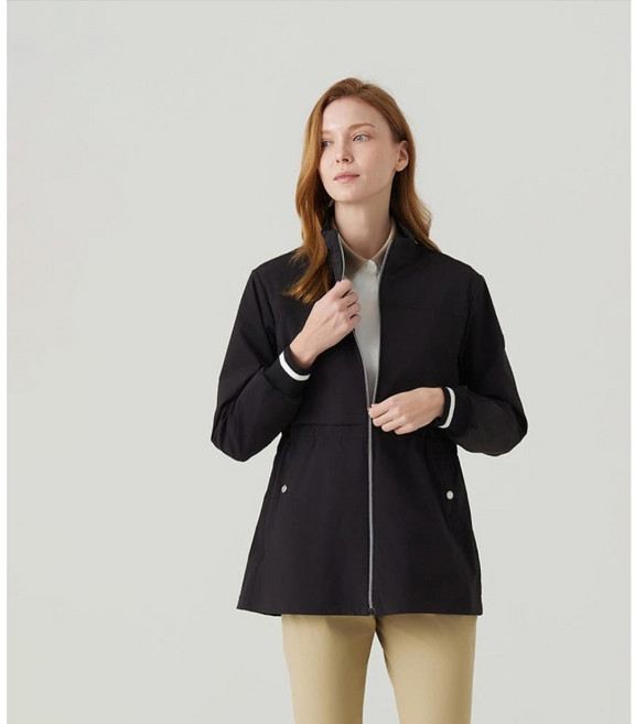 슈페리어<뉴코아동수원>#이월상품쎄일_60%할인중#봄바람막이점퍼~여성 봄 하프 기장의 점퍼 IW0FOJN10239