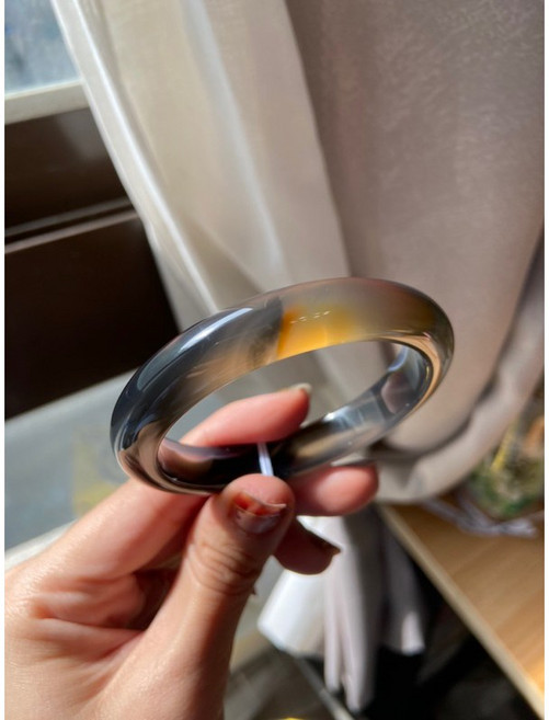 俏色黑瑪瑙 56.7mm 正圈 黑瑪瑙手鐲