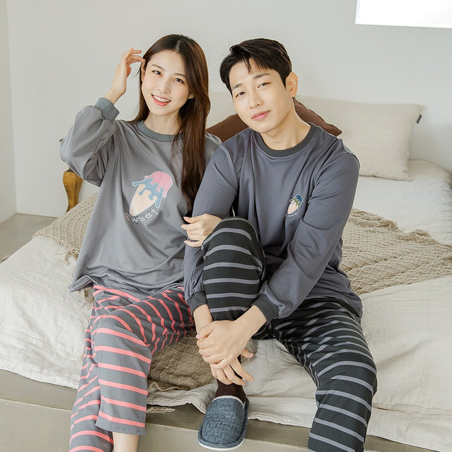 투위 가을겨울 젤리 양면피치기모 커플 잠옷 신혼부부 수면파자마SET