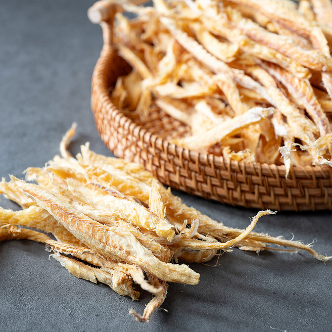 최상급 자연건조 황태채 500g 1kg / 고급 황태 볶음 조림 반찬 안주 구이, 1개