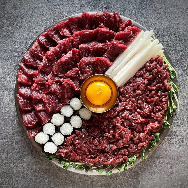 당일도축 대구 뭉티기 한우 육사시미 온도체 생고기 뭉텅이, 선택: 뭉티기 300g, 1개