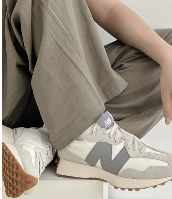 뉴발란스 운동화 327 문빔 쉐도우 그레이 남녀공용 발볼넓은신발 데일리 스니커즈