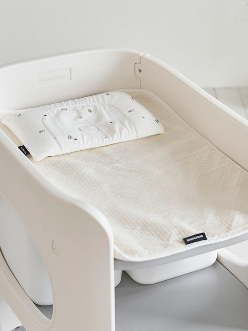 도노도노 아기 기저귀 갈이대 방수패드