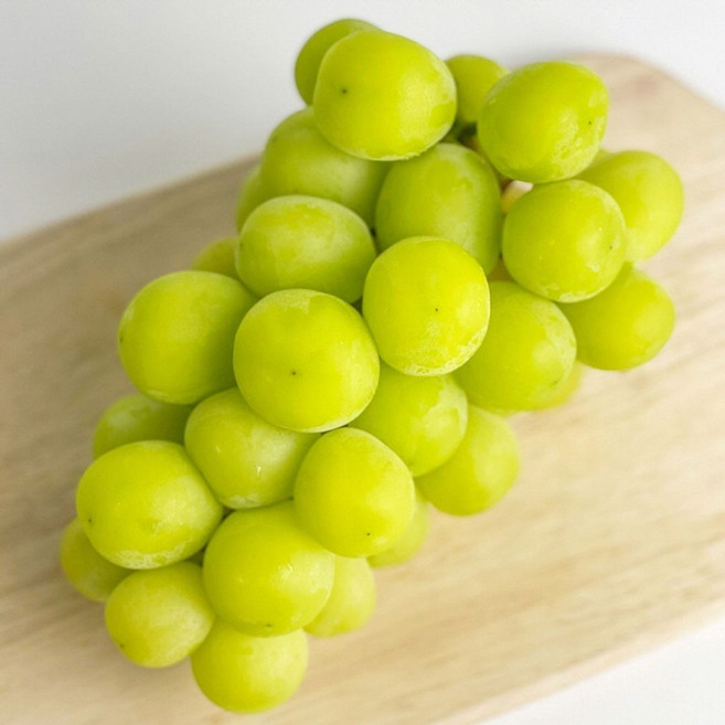 샤인머스켓 4kg 대, 1박스